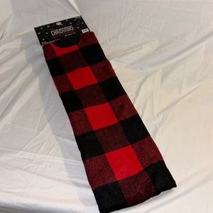 The Christmas Shoppe 48" Tree Skirt NWT